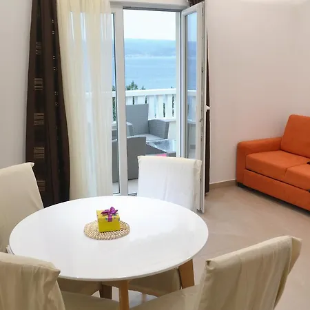 Apartment Duce 8378c *